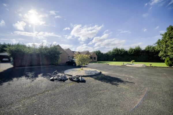 Loxley Road, Stratford-Upon-Avon, CV37