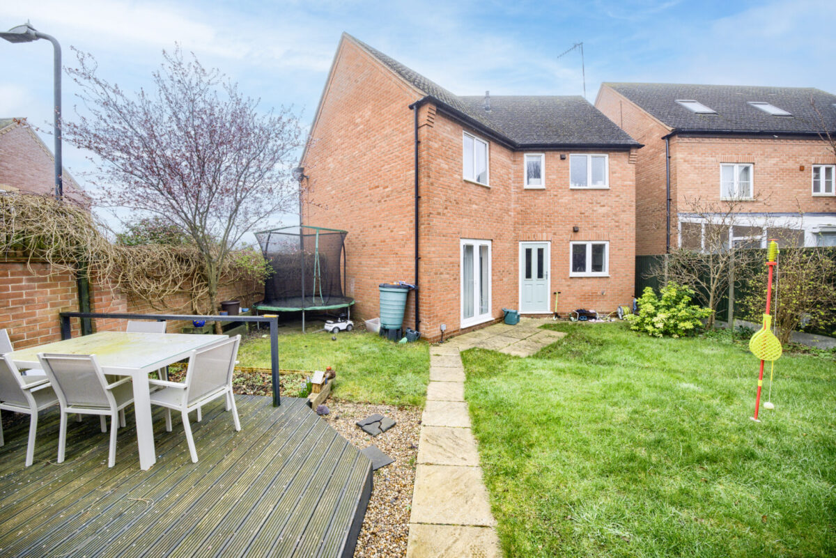 Buchan Close, Stratford-Upon-Avon, CV37