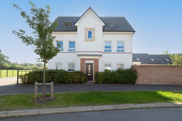Nightingale Avenue, Warwick, CV34