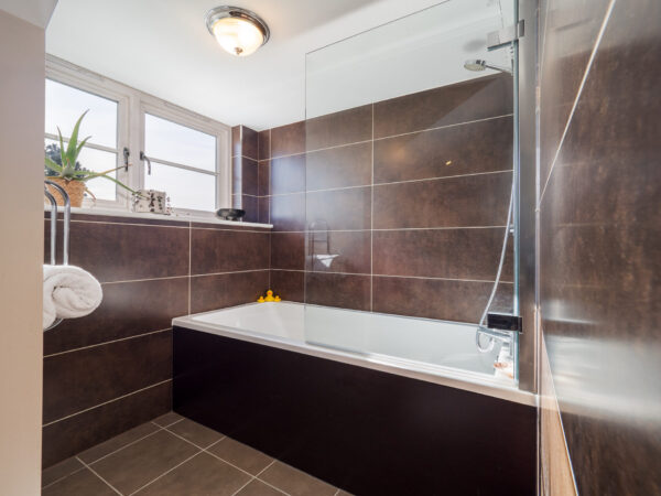 The Royal Terrace, Jephson House, CV32 4HB