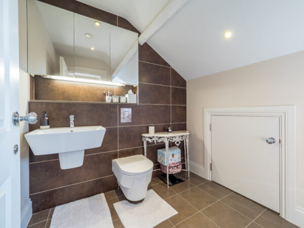 The Royal Terrace, Jephson House, CV32 4HB
