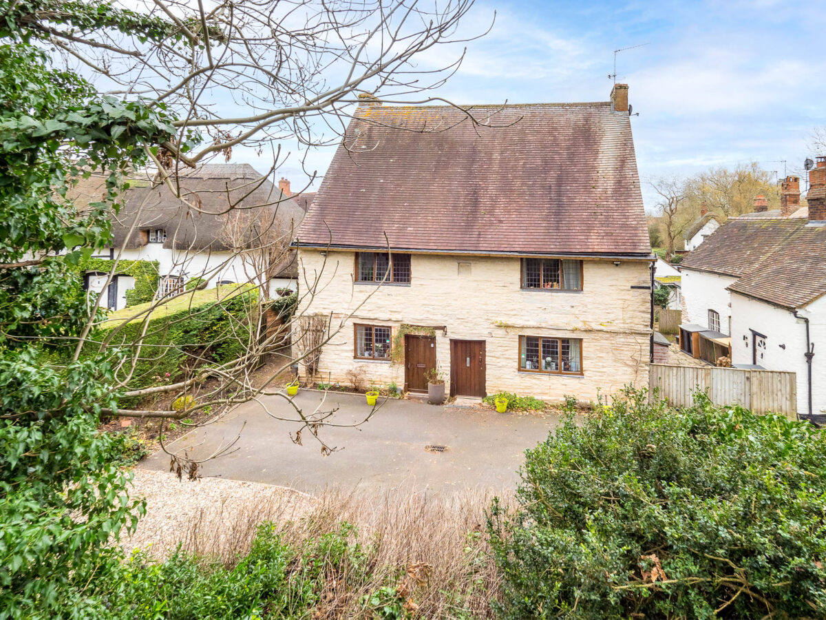 Hathaway Hamlet, Shottery, CV37
