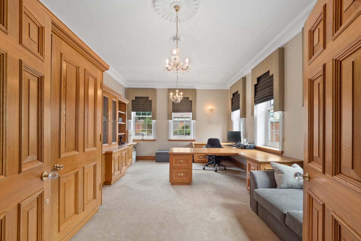 Shepherds Place, Kineton, CV35