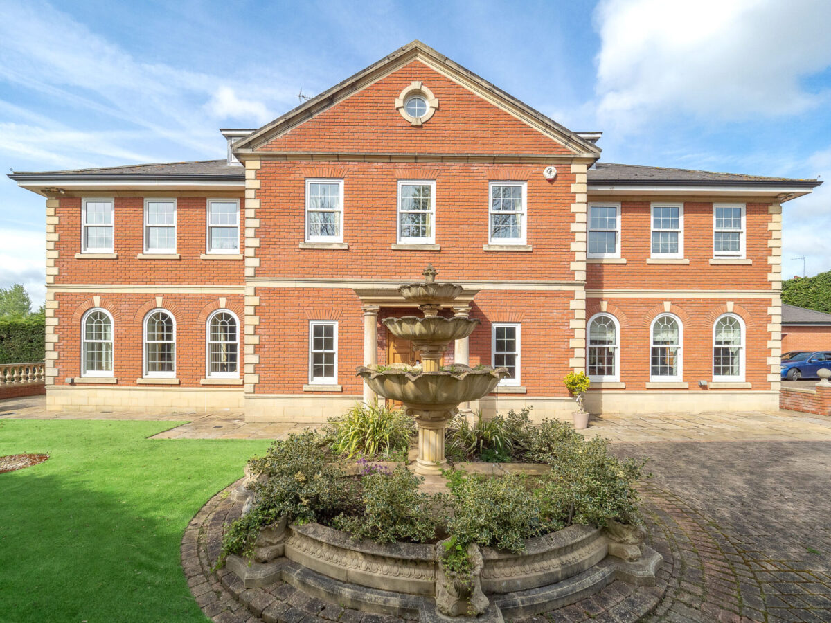 Shepherds Place, Kineton, CV35