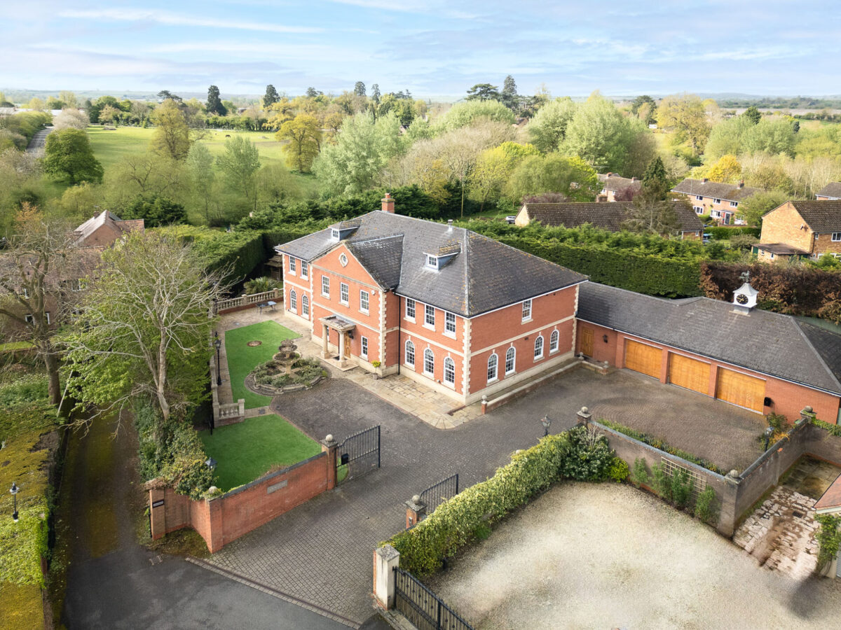 Shepherds Place, Kineton, CV35