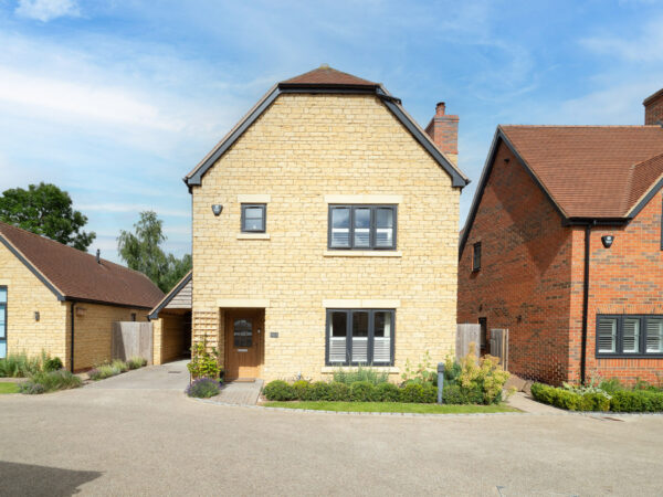 Maple Close, Honeybourne, WR11