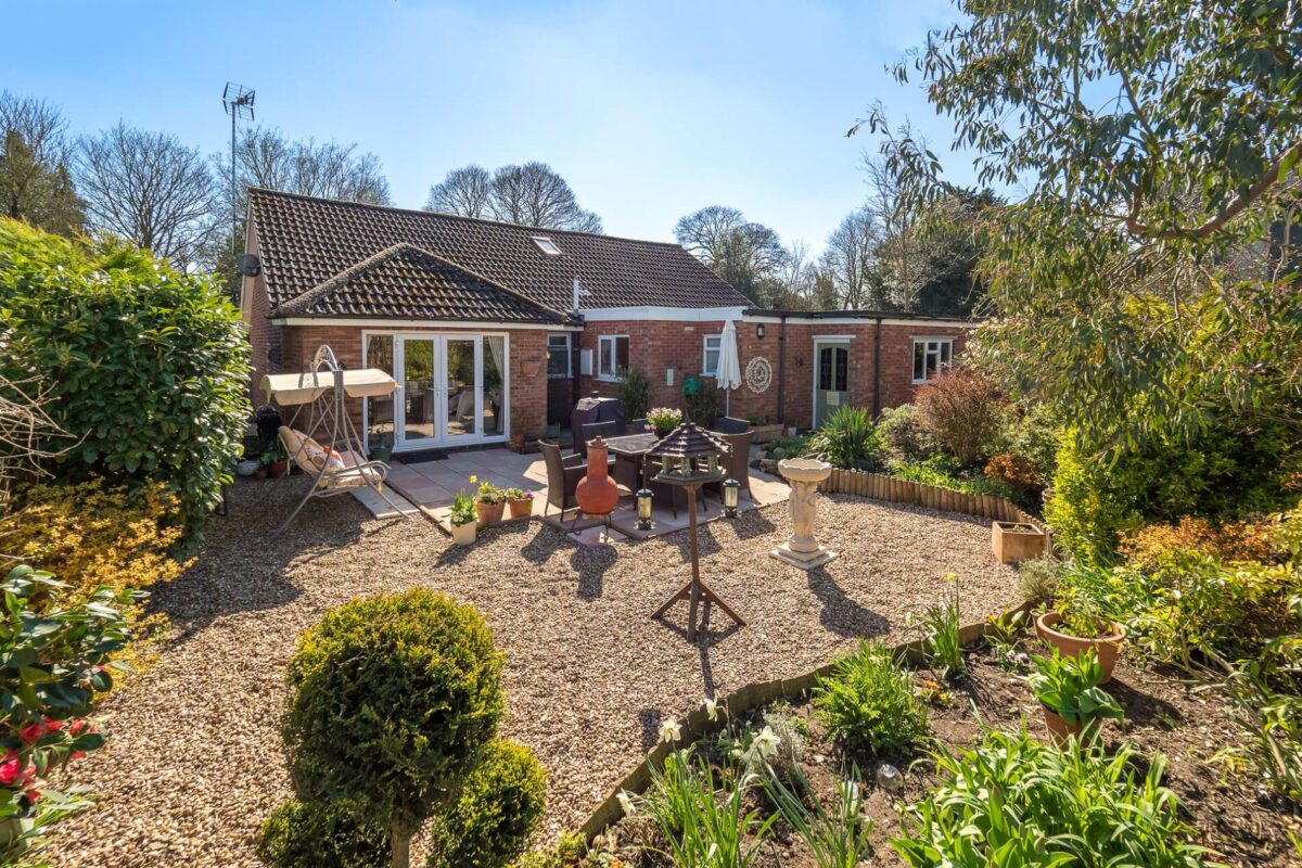 Church Croft, Cedar Drive, Snitterfield, CV37 0LJ