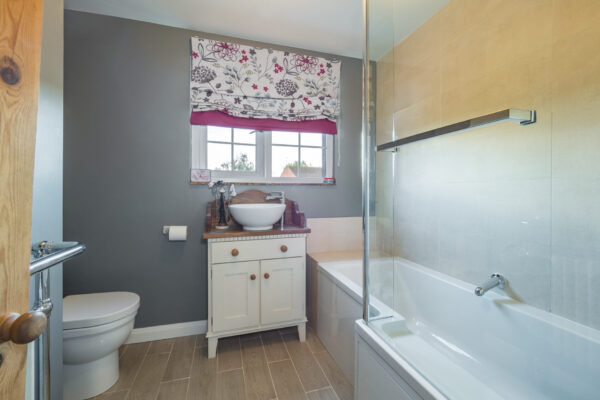 Red Horse Corner, Norton Lindsey, CV35