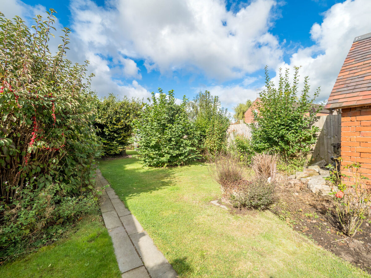 Red Horse Corner, Norton Lindsey, CV35