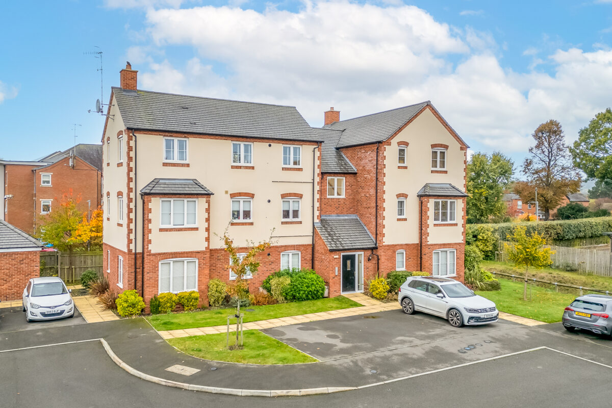 Sid Courtney Road, Tiddington, CV37