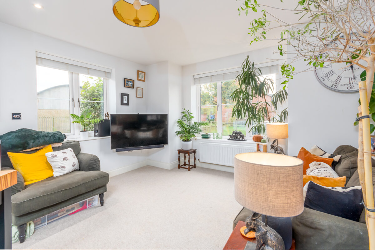 Sid Courtney Road, Tiddington, CV37