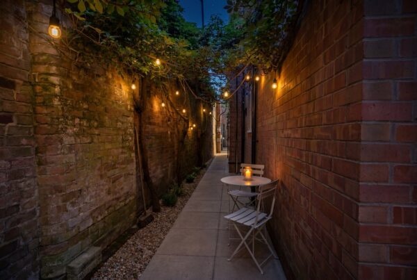 Gated, town centre location, Stratford upon Avon