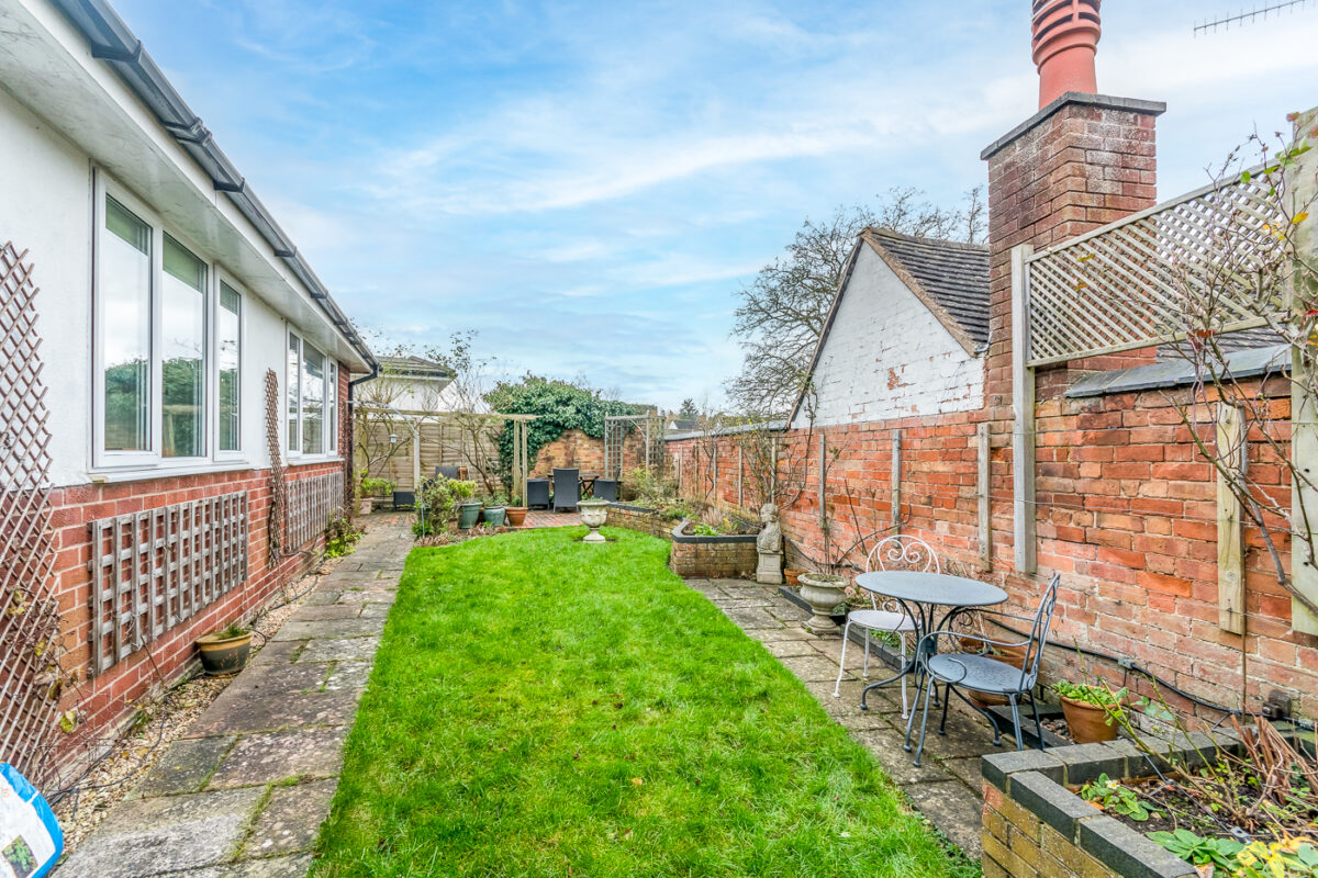 Frogmore Road, Snitterfield, CV37