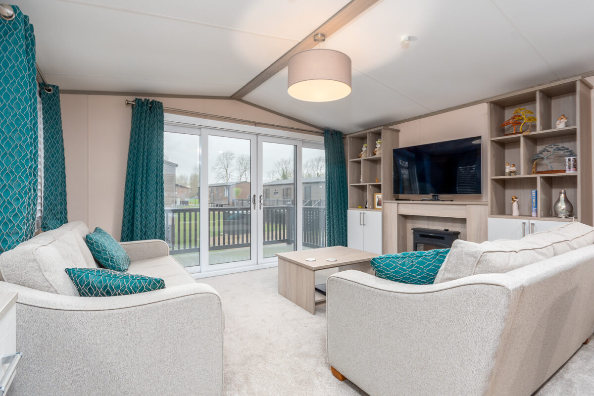 4 Bards Rest, Avon Estates Caravan Park, CV37
