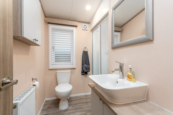 4 Bards Rest, Avon Estates Caravan Park, CV37