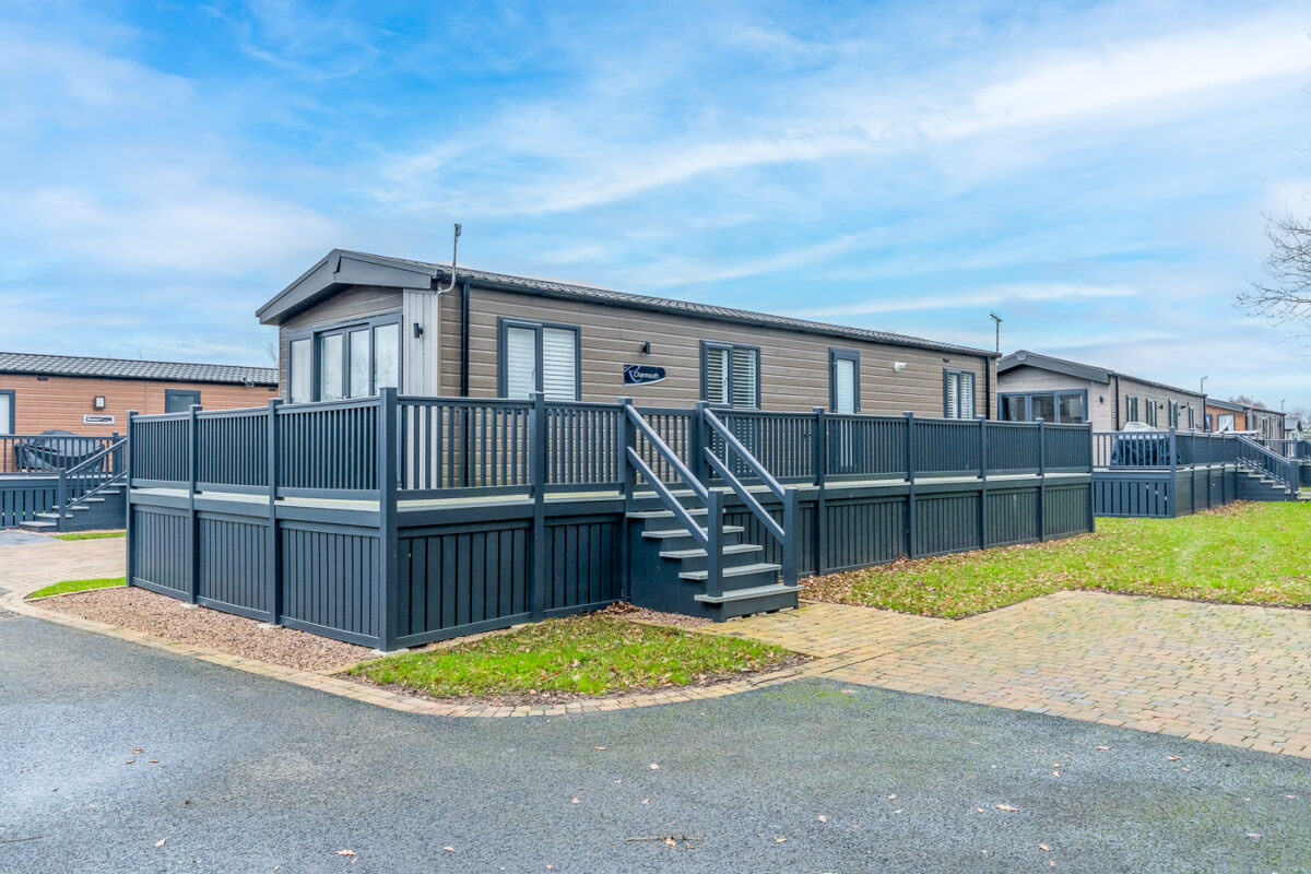 4 Bards Rest, Avon Estates Caravan Park, CV37