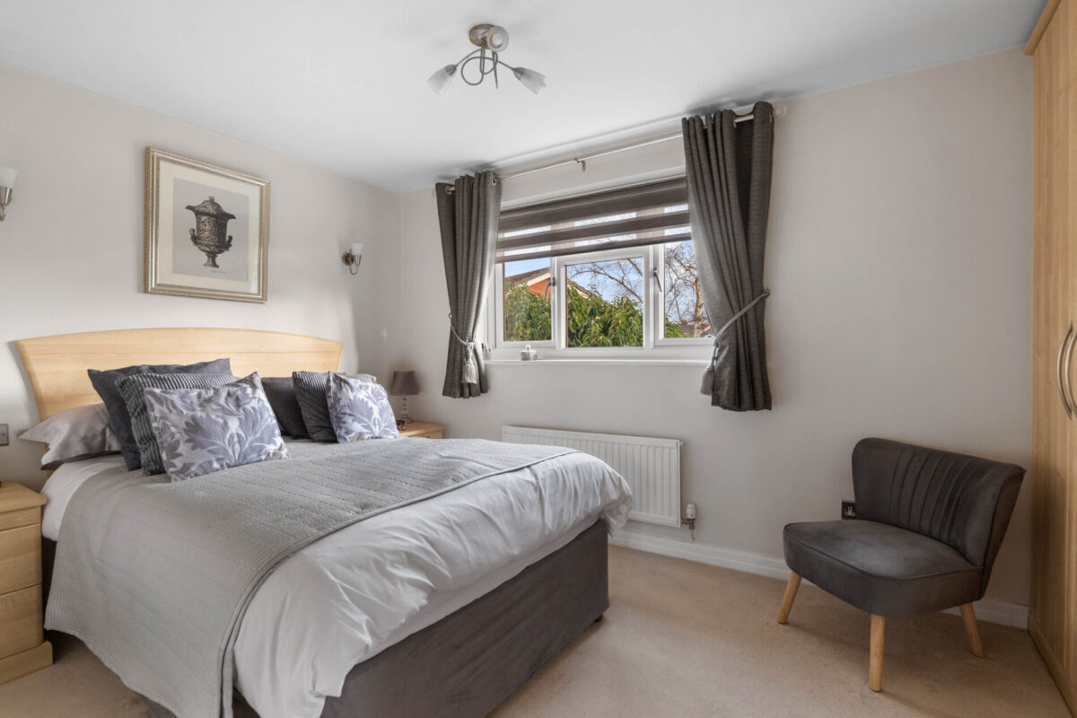 Friary Avenue, Shirley, B90
