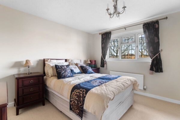 Friary Avenue, Shirley, B90