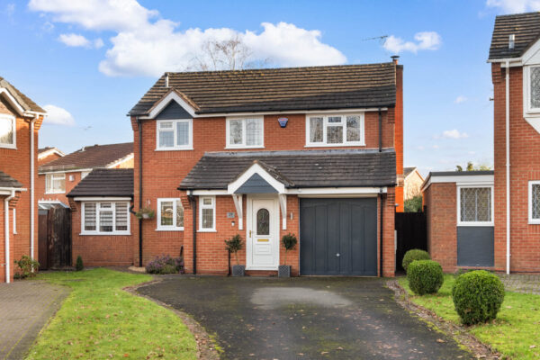 Friary Avenue, Shirley, B90