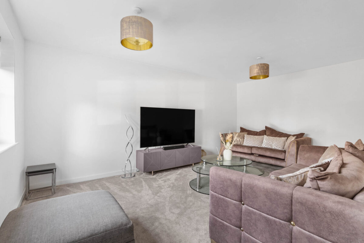 Elderberry Road, Shirley, B90