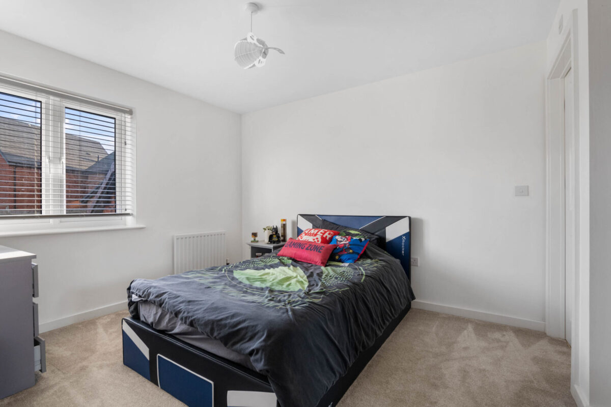 Elderberry Road, Shirley, B90