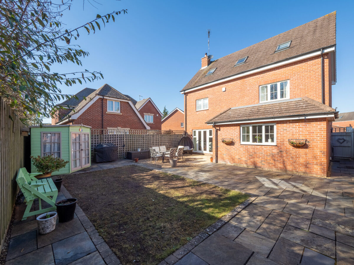 Camel Close, Warwick, CV34