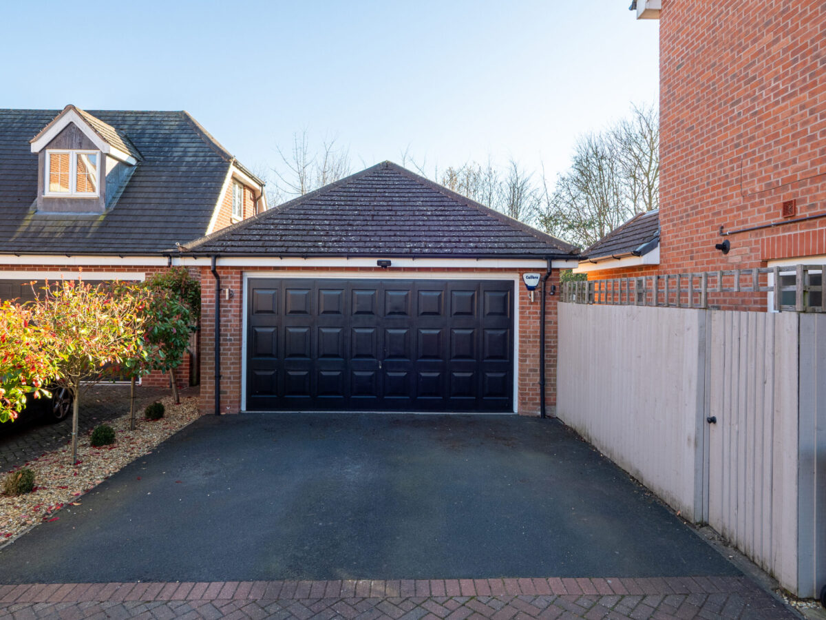 Camel Close, Warwick, CV34