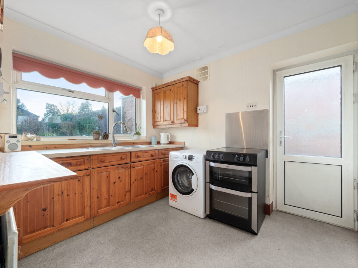 Church Road, Snitterfield, CV37