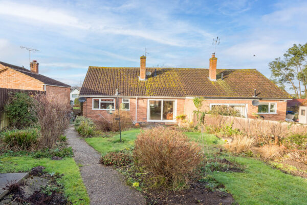 Church Road, Snitterfield, CV37