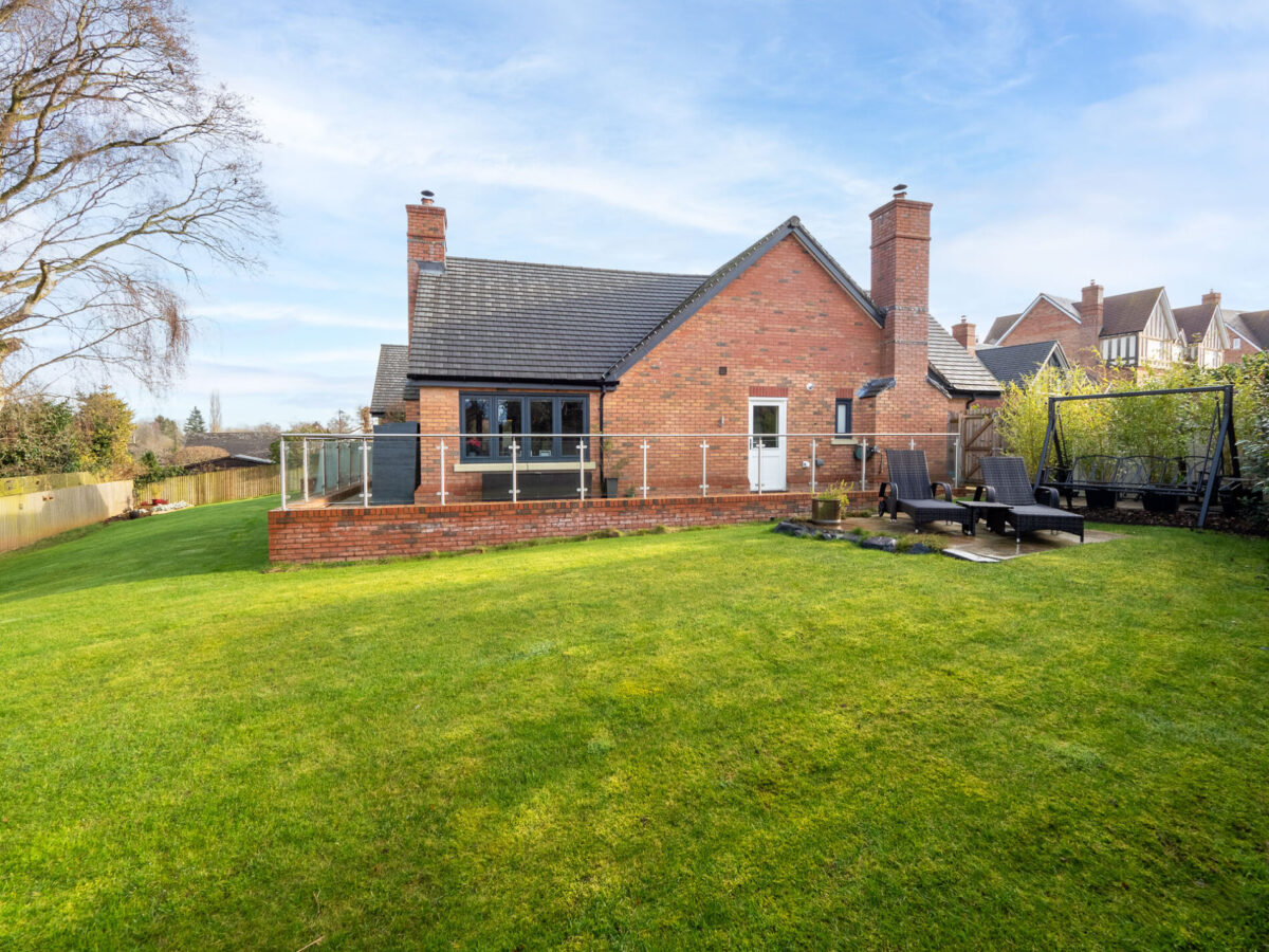 Elmdon Close, Snitterfield, CV37