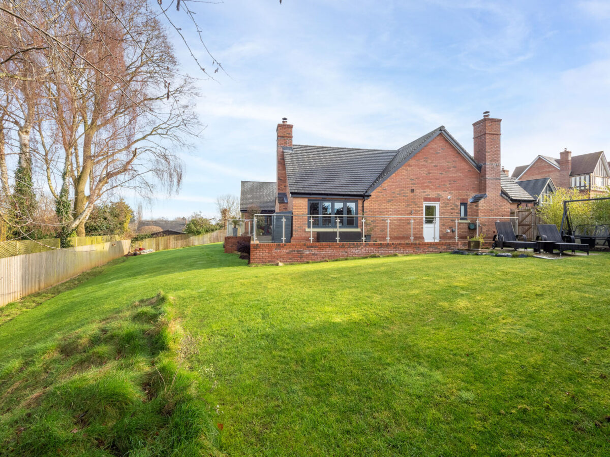 Elmdon Close, Snitterfield, CV37