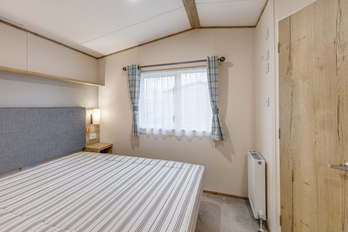 Rayford Park, Tiddington Road, CV37