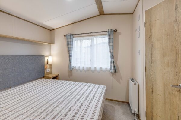 Rayford Park, Tiddington Road, CV37