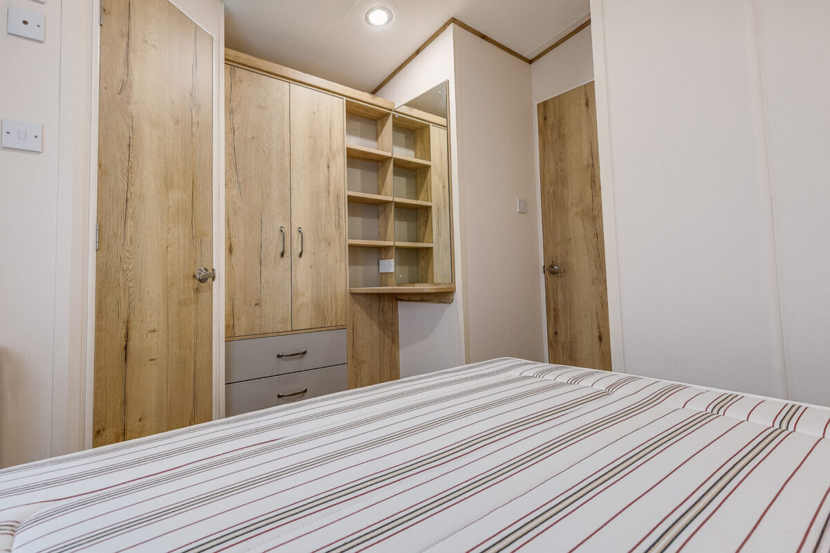 Rayford Park, Tiddington Road, CV37