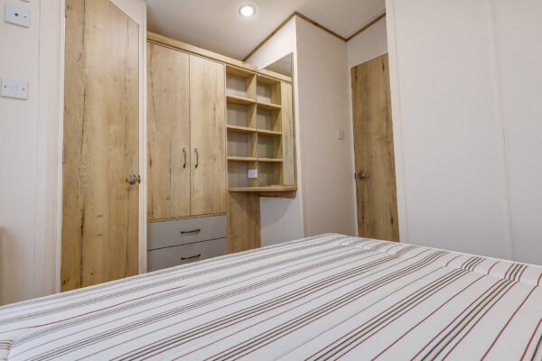 Rayford Park, Tiddington Road, CV37