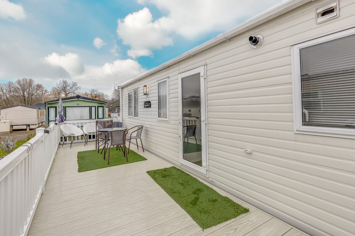Rayford Park, Tiddington Road, CV37