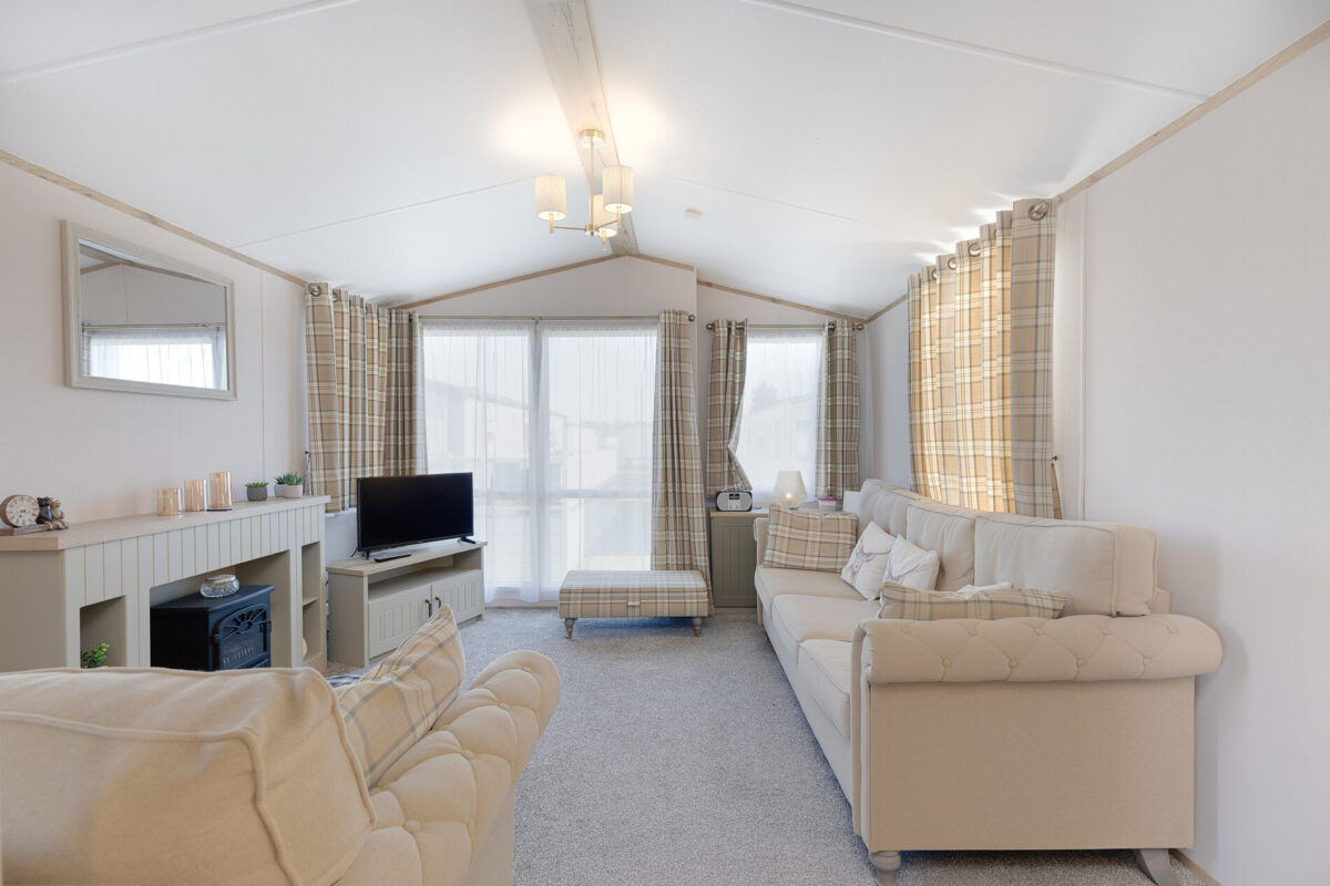 Rayford Park, Tiddington Road, CV37
