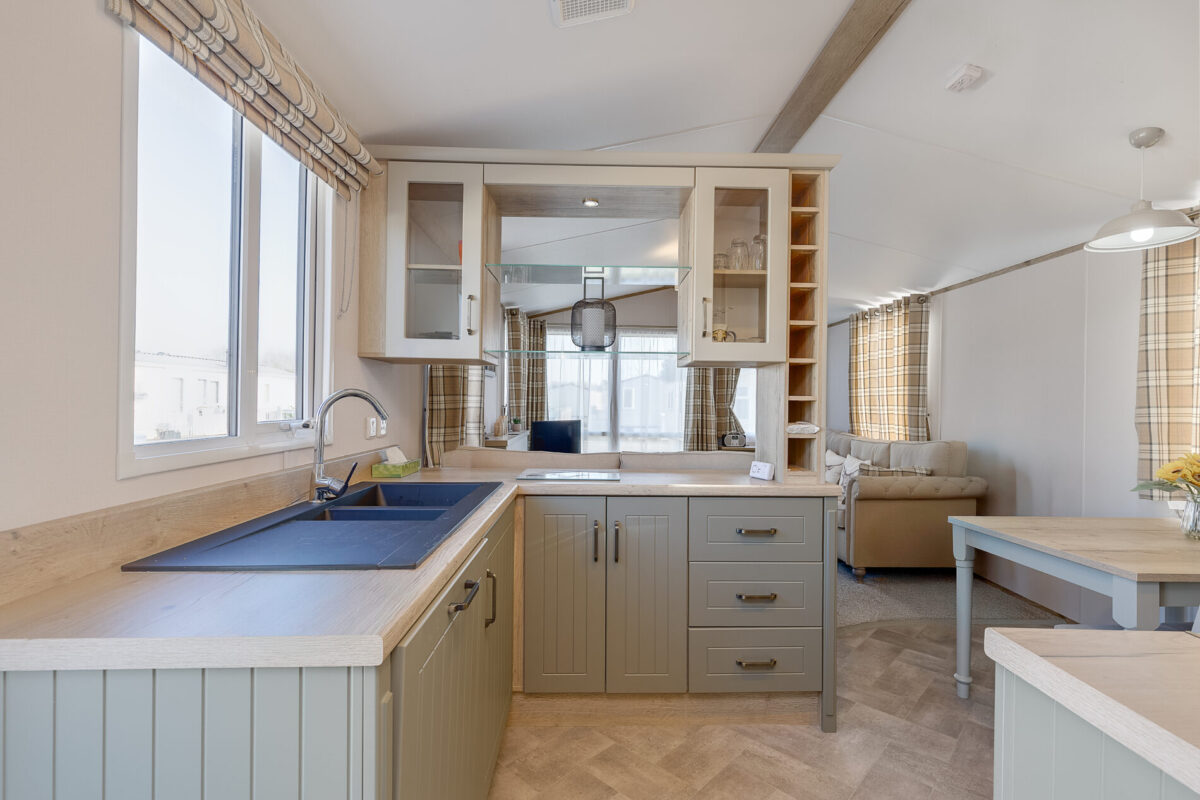 Rayford Park, Tiddington Road, CV37