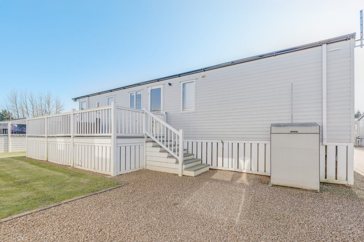 Rayford Park, Tiddington Road, CV37