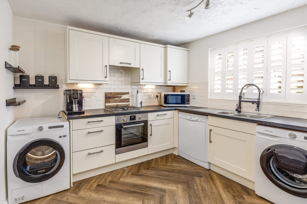 Barrie Close, Stratford-Upon-Avon, CV37