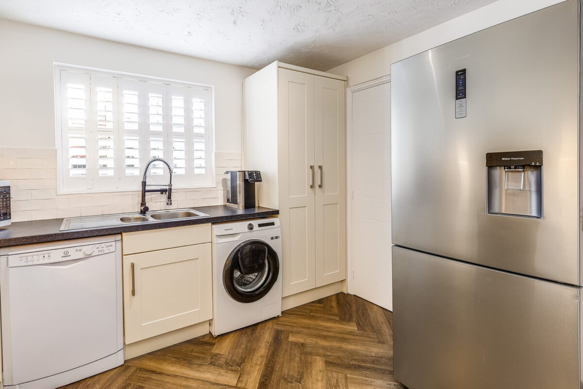 Barrie Close, Stratford-Upon-Avon, CV37