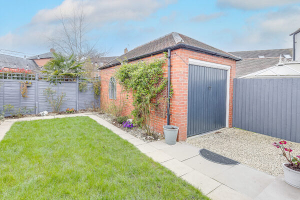 Barrie Close, Stratford-Upon-Avon, CV37