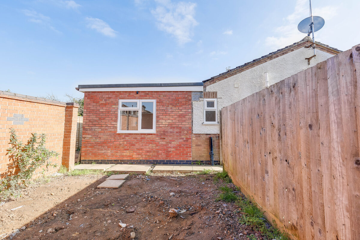IDEAL INVESTMENT opportunity! TWO properties - 7% Yield