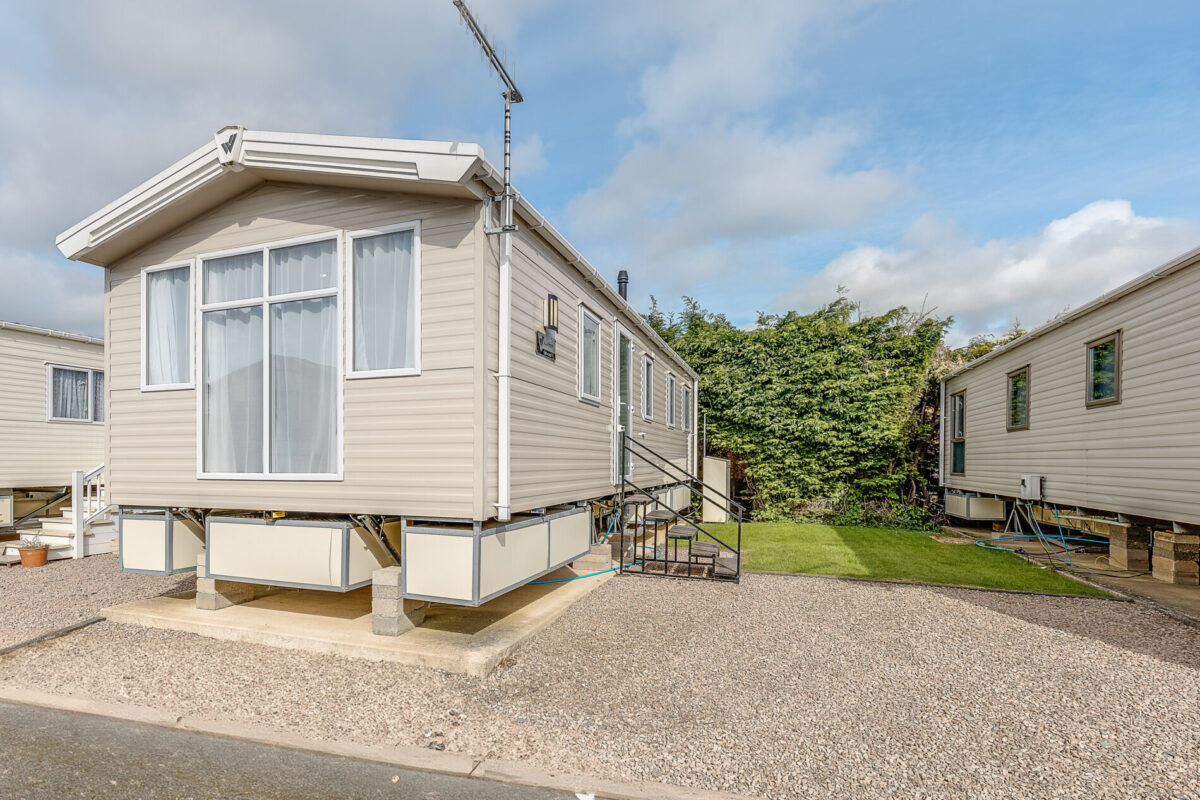 Avon Park, Warwick Road, CV37