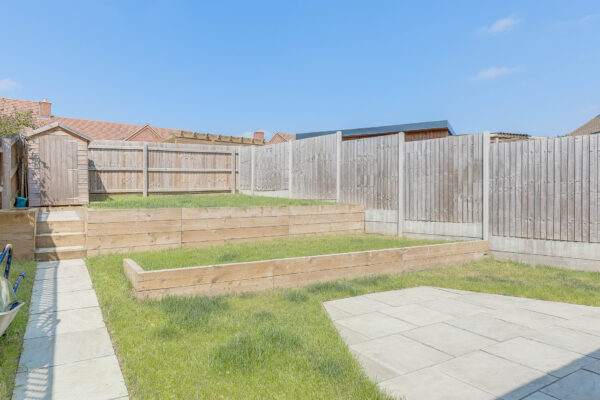 Barnes Close, Luddington, CV37