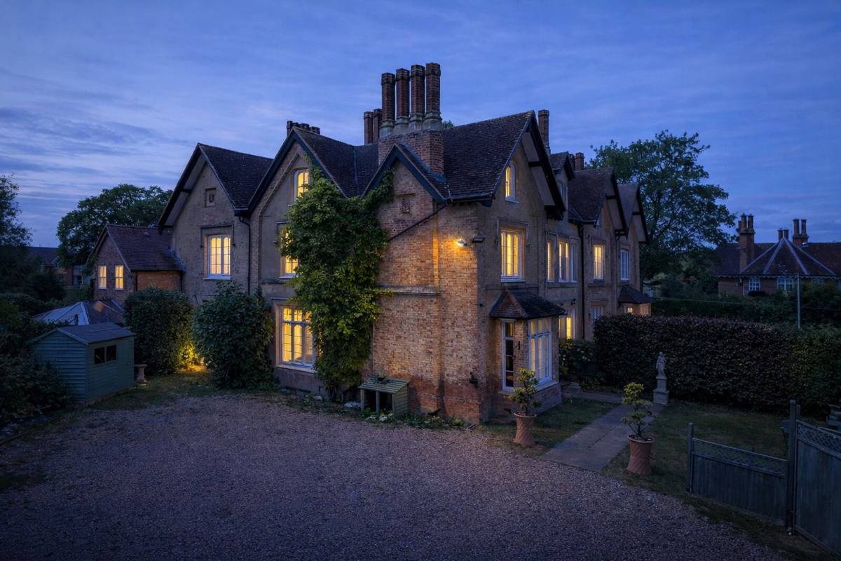 Bishopton Lane, Bishopton, CV37