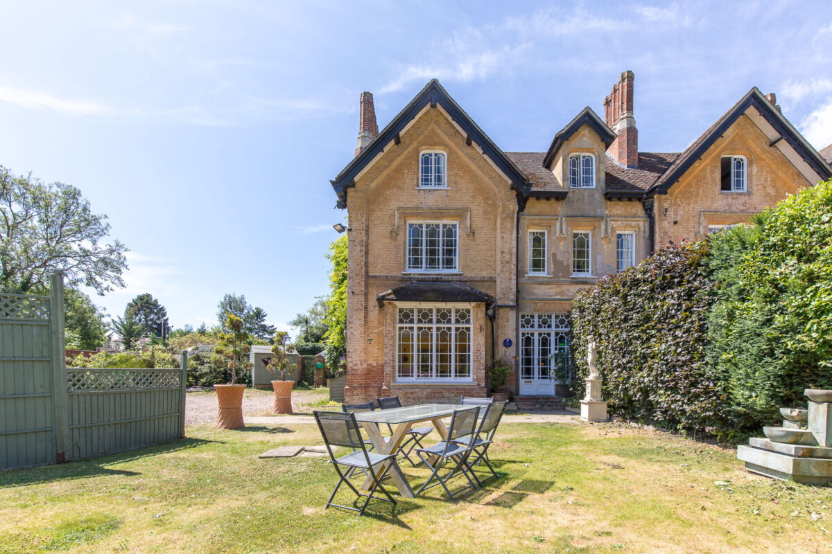 Bishopton Lane, Bishopton, CV37