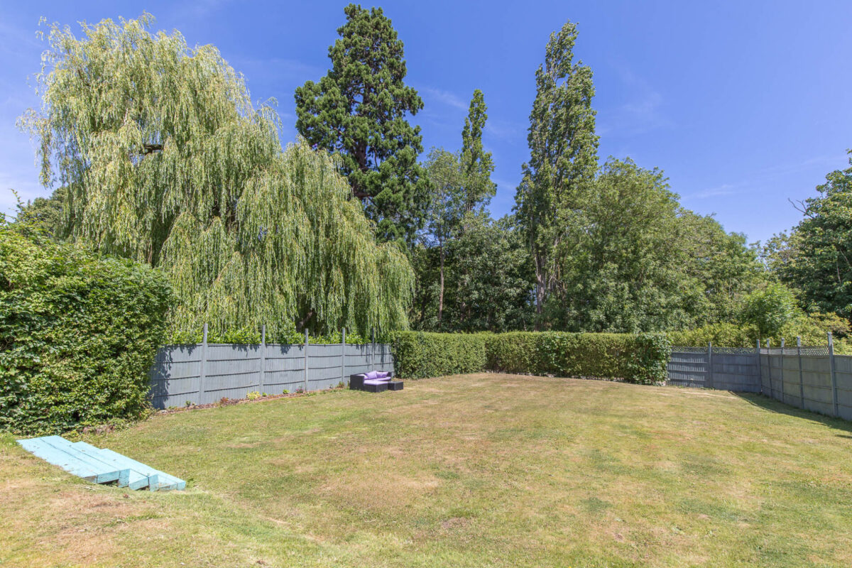Bishopton Lane, Bishopton, CV37