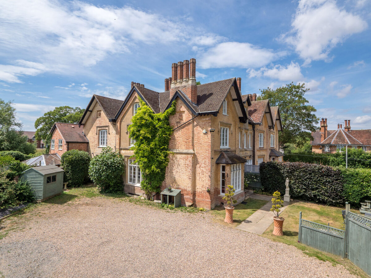 Bishopton Lane, Bishopton, CV37