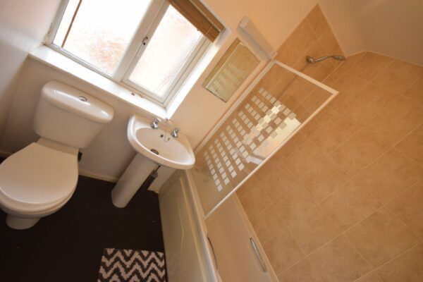 Flat C, Cyver House,  Woodlands Road, Stratford-upon-Avon